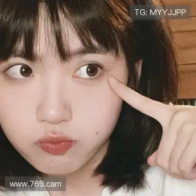 尤诗彩